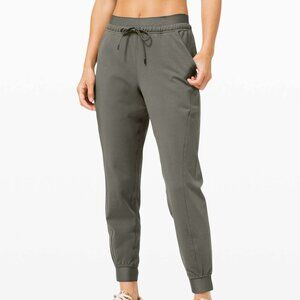 Lululemon Refreshed Routine Jogger - Grey Sage